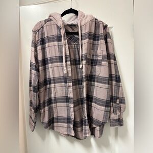 The Post Love Tree Flannel Hoodie size small